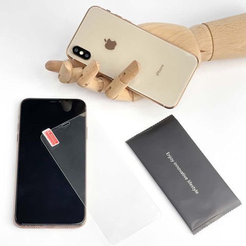 Защитное стекло для iPhone X и Xs 2D 